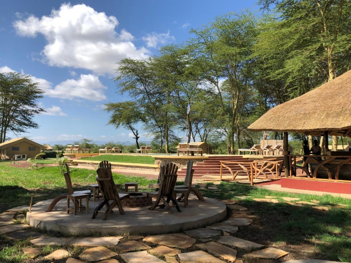 Africa Safari Lake Manyara Located Inside A Wildlife Park Mto wa Mbu Buitenkant foto